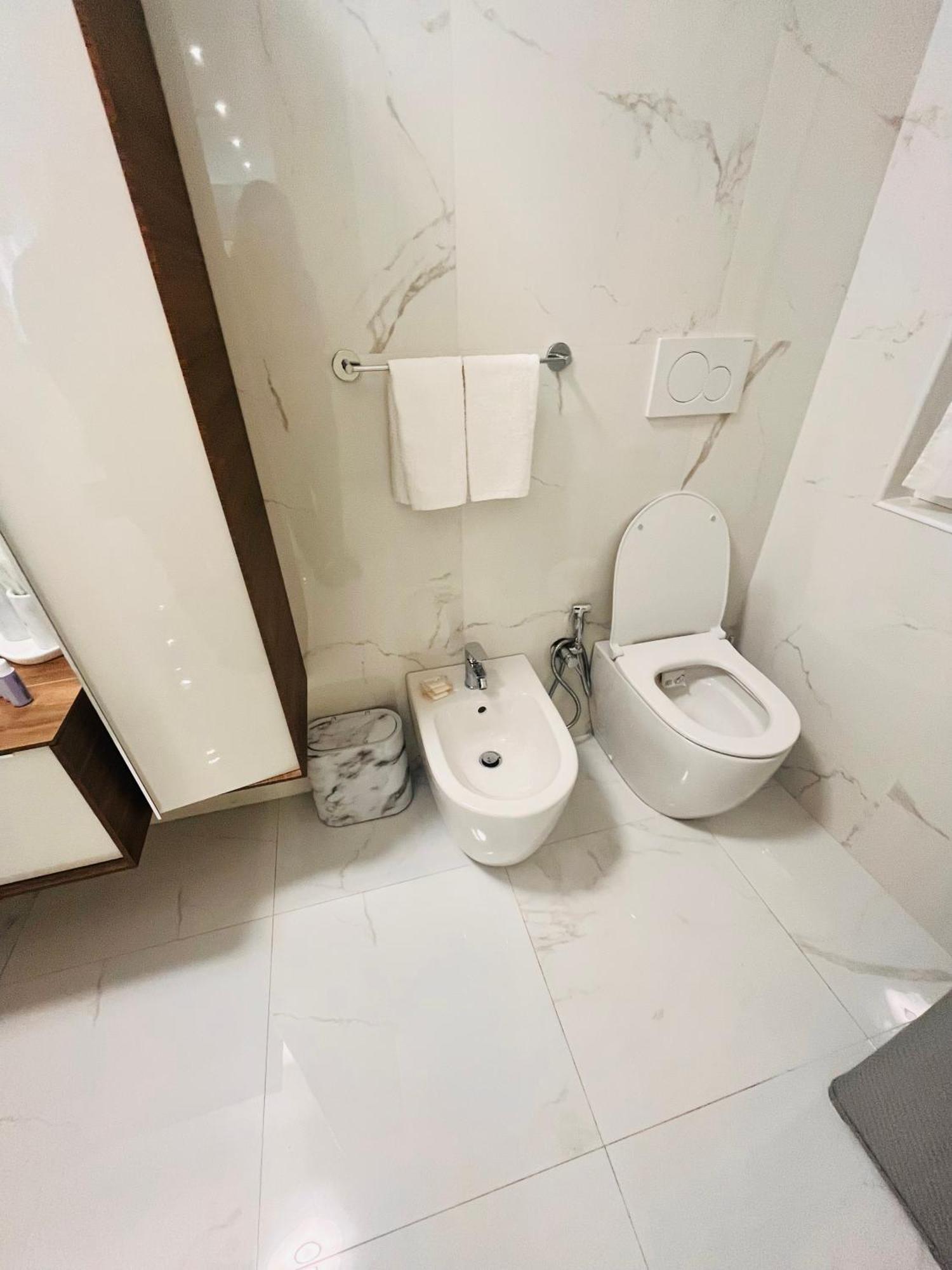 Vanecia'S Luxury Homestay Санремо Екстер'єр фото
